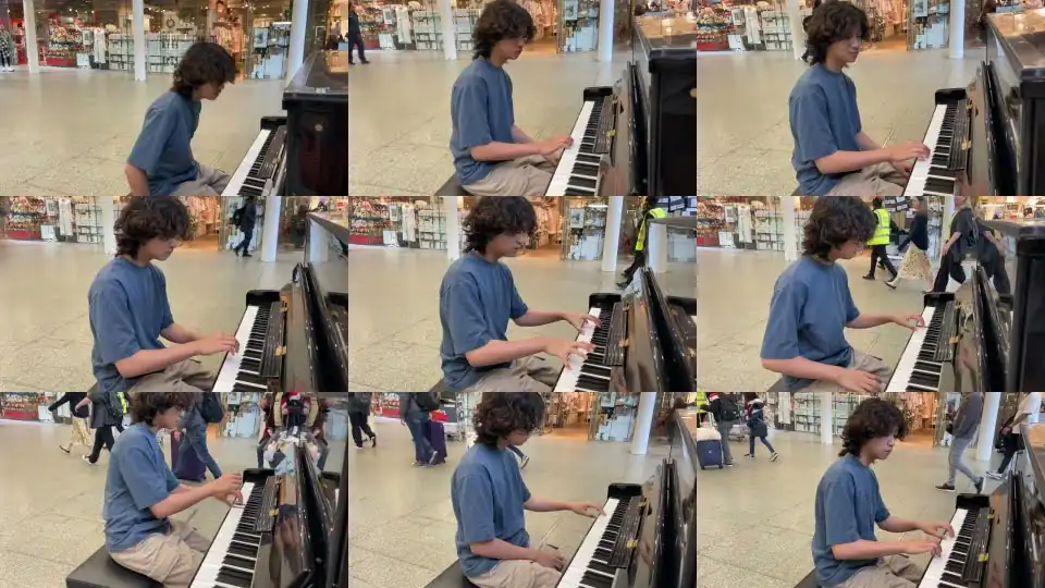 15 year old pianist plays RUSH E in public (the hardest piano song in the world)