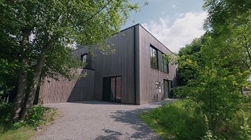 HomeLab: technology innovation in a real home environment