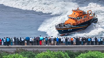 Biggest Ship Collisions and Mistakes Caught on Camera