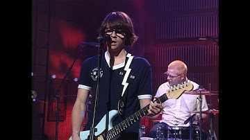 Weezer: "Undone - The Sweater Song" Live on August 25, 1994 | Late Night with Conan O’Brien