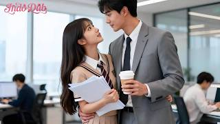 Diselamatkan 'Pangeran Hukum', 10 tahun berlalu - CEO ganteng malah ajak nikah kontrak!