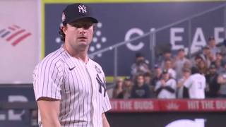 The Sloppiest Inning You’ll Ever See Just Cost The Yankees Everything