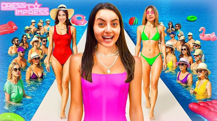 GIOCHIAMO A DRESS TO IMPRESS IN PISCINA NELLA VITA REALE CON I NOSTRI AMICI CHALLENGE!