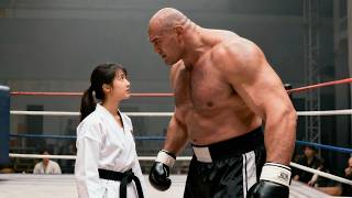 最強拳王瞧不起鄉下女孩，沒想到她是功夫高手，出手當場打服求饒！ #熱門短劇 #逆襲  #chinese drama eng sub #eng sub full episode