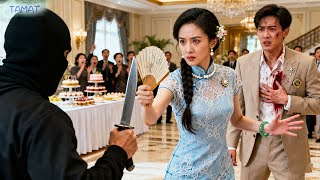 Saat CEO diserang,hanya gadis desa berani maju!CEO langsung klepek² lihat keberaniannya!