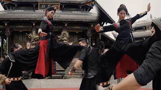 Kung Fu Girl VS.  Ruthless Warlord! What a Fateful Showdown! 【She Who Defies】