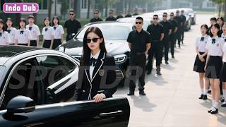 Dia diejek miskin oleh teman sekolah, sampai 10 Rolls-Royce menjemputnya... Semua langsung terpana