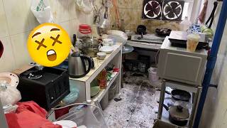 😨Would You Dare To Eat Food Made In Such A Dirty Kitchen? It's So Disgusting #Hoarding