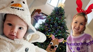 our FAMiLY TREE with ENZO!!  First Snow of Christmas & Decorating with Adley Niko & Navey!