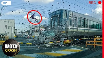 60 Extreme Car Crashes as Idiots in Cars Get Instant Karma