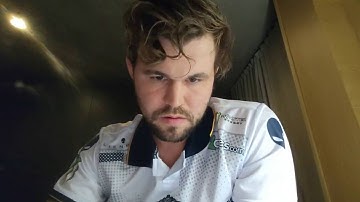 Magnus SACRIFICES HIS QUEEN TWICE VS. Fabiano Caruana In SPEED CHESS!