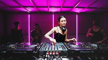 JakoJako | Techno DJ Set | SECTION. | December 2025