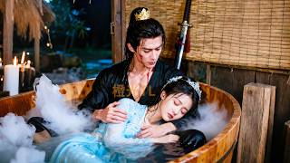 Little boy she rescued turned out to be ruthless demon king, recovering, he completely possessed her