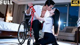 Gadis 18 tahun pura-pura goda CEO untuk bertahan hidup💋 tapi CEO malah tergila-gila padanya!