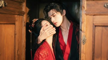 她求來側妃之位卻在新婚之夜將他拒之門外，人人都以爲她是不受寵的齊妃，卻不料她以退爲進的態度讓腹黑王爺癡狂，忍不住占有她！#短劇 #追妻火葬场