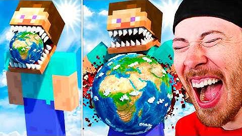 *FUNNY* Minecraft Steve VS A GIANT EARTH!