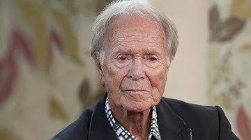 Op 85-jarige leeftijd vertelt Cliff Richard eindelijk de waarheid over George Harrison