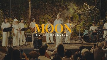 MOON (Live at The Cozy Cove) - Nik Makino