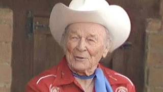 Roy Rogers's Wife Dies of Heart Failure 3 year after he Revealed his Secret Guilty