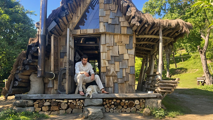 Life is far away in the Mountains. Do-it-yourself Ranch and Life