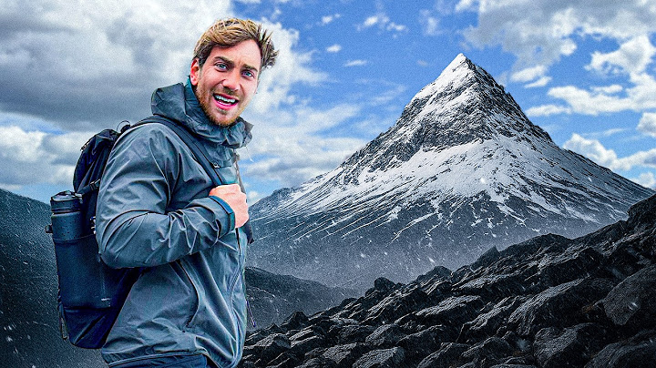 Bestiger Sveriges högsta berg (Kebnekaise)
