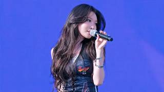 #청하 Full직캠 / 250921 軍문화 페스타 K-POP 콘서트 / #CHUNGHA #Fancam  #RollerCoaster #벌써12시 #Snapping