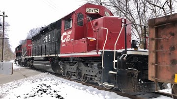Snow Trains!  Train Roaring Up Hill & CSX Train At NS Interchange, New Paint Loco & Remote Control