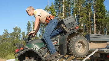 A Grizzly Bear on the Loose! Wardens in Action