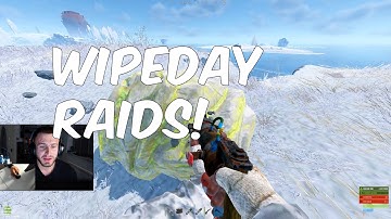 RAIDING EVERYONE ON WIPEDAY (TRIO RUST)
