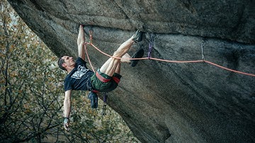 Greenspit 8b+ FLASH TRAD | Adam Ondra