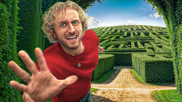 ENFERMÉ DANS UN LABYRINTHE GÉANT (C’est hyper angoissant)