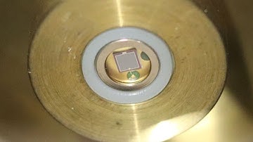 Aligning the Detector on the Bomem Spectrometer