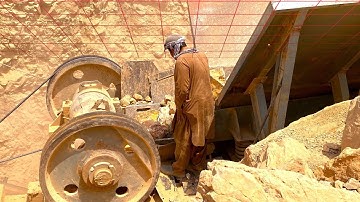 Stone Crusher Machine: A Giant at Work" The Power of Stone: Machine Working in Action #stonecrusher