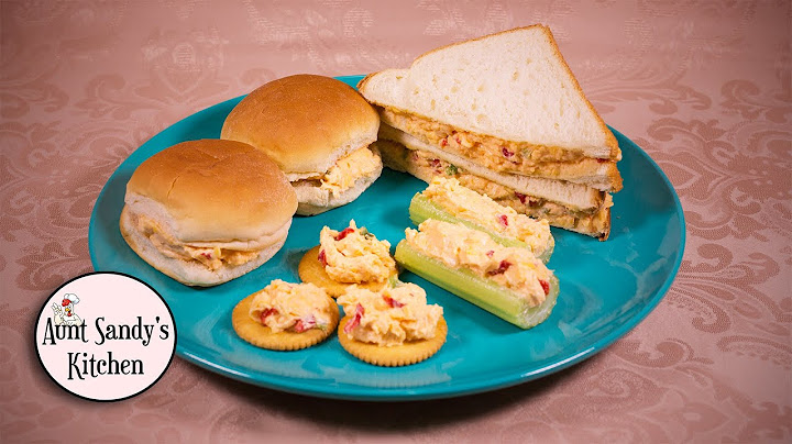 How to Make Creamy Pimento Cheese That Tastes Like Home!