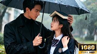 Poor Girl Rushes Under An Umbrella, Shockingly, It's Held By A CEO!💗