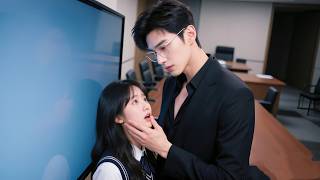 Intern fired for being late finds new CEO is her husband! She argues, he locks her in office to kiss