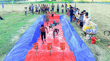 Basket Goal Slip Race! 💦 This Challenging Game is HILARIOUS! Wipeout Challenge! 🤪 #Mrbeast #fun