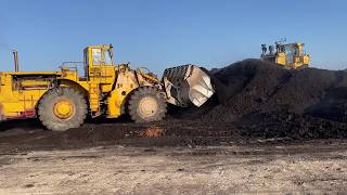 Old But Strong Machines In Action - Caterpillar 992B Wheel Loader Video - S.G.M Melidis 4k
