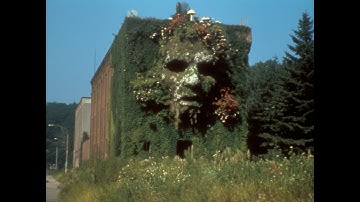 What fills the space when mankind departs?