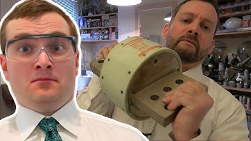 Popping a 5000 Amp Fuse! - Nuclear Engineer Reacts to Photonicinduction