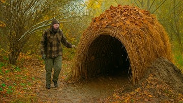 Building 4 Amazing Bushcraft Shelters, survival in the rain