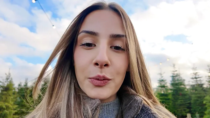 Christmas Tree Farm, Going To A Concert, Lush Spa | Vlogmas Day 5