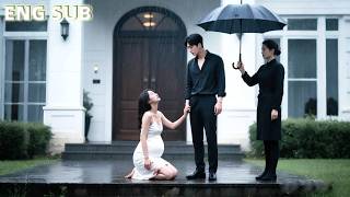 Loved him 14 yrs,called gold digger.She left bruised.When met again,she smiled in another man’s arms