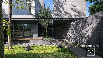 Cloud&Shadow House(2): บ้าน 2 หลังของ 2 พี่น้องที่อยู่ร่วมและอยู่แยกกันบนที่ดินผืนเดียว (ENG. SUB.)