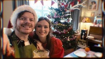 Sophie Ellis Bextor - (Christmas) Time🎄 [Official Music Video]