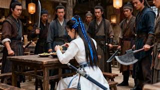 100山賊伏擊少女，怎料少女竟是隱藏功夫高手，秒殺眾人！#kungfu #功夫