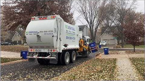 KC Disposal Garbage Trucks in Action - Ultimate Compilation