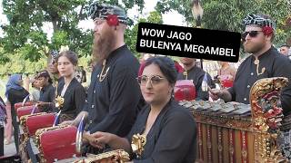 VIRAL! Bule Ganteng Megambel di Bali! PKB 2025 Semakin Seru