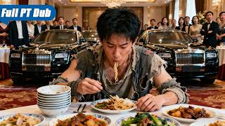 CEO disfarçado de mendigo é humilhado na festa. Até que seu carro de luxo surge e choca a todos!