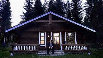 Cistronya - Holding On (Official Music Video)